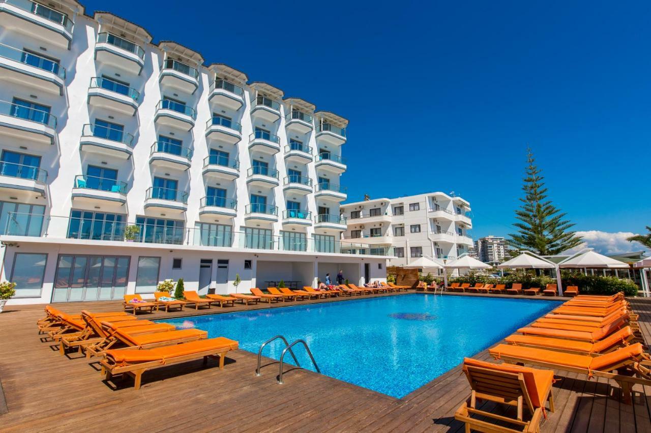 Hotel Saranda Palace Exterior photo