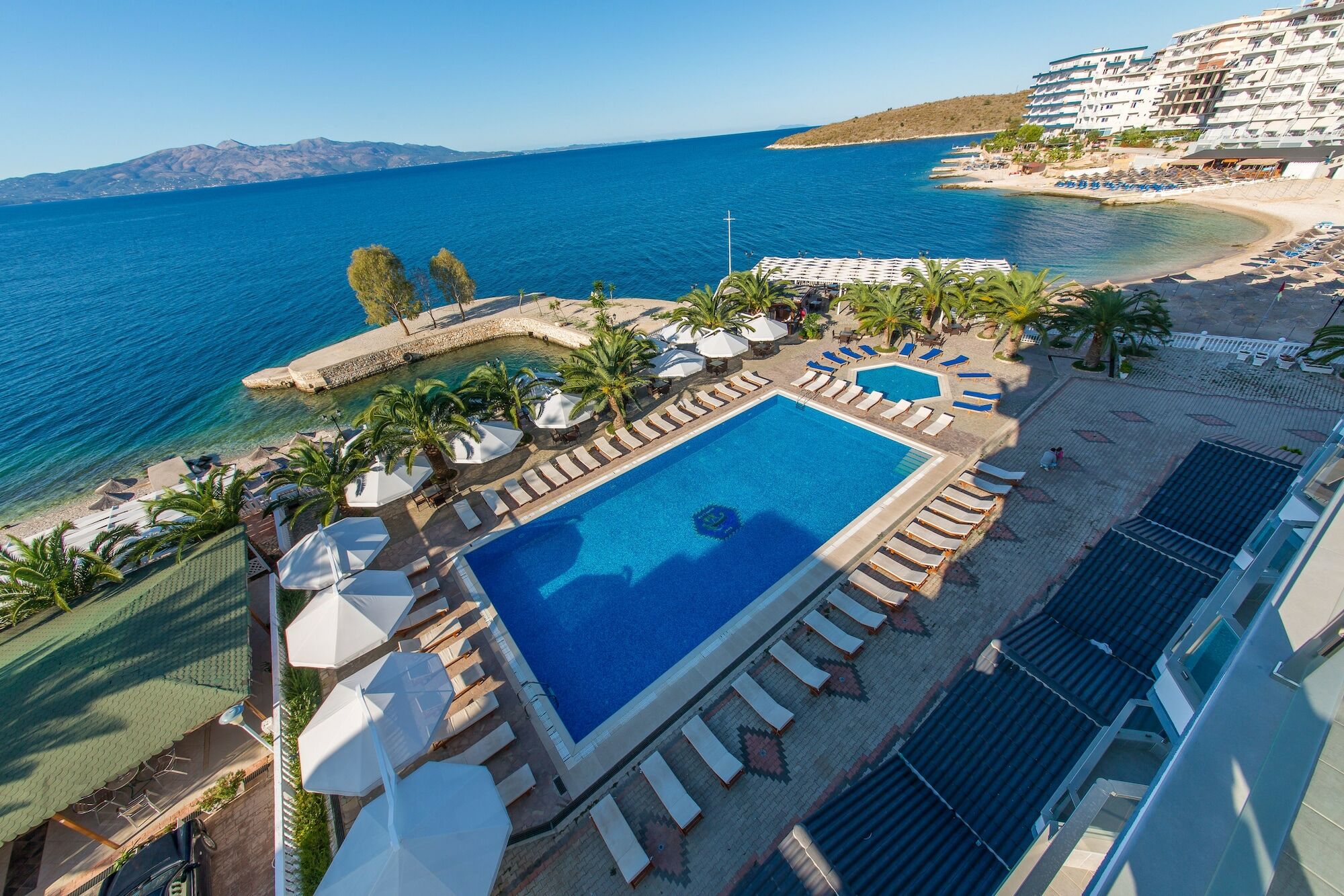 Hotel Saranda Palace Exterior photo